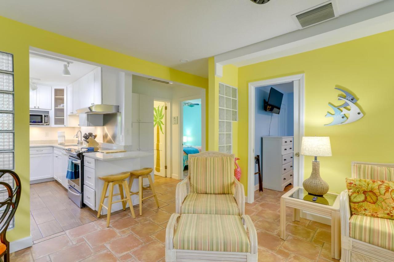 Colorful Gulfport Home Walk To The Art District! St. Petersburg Exterior photo