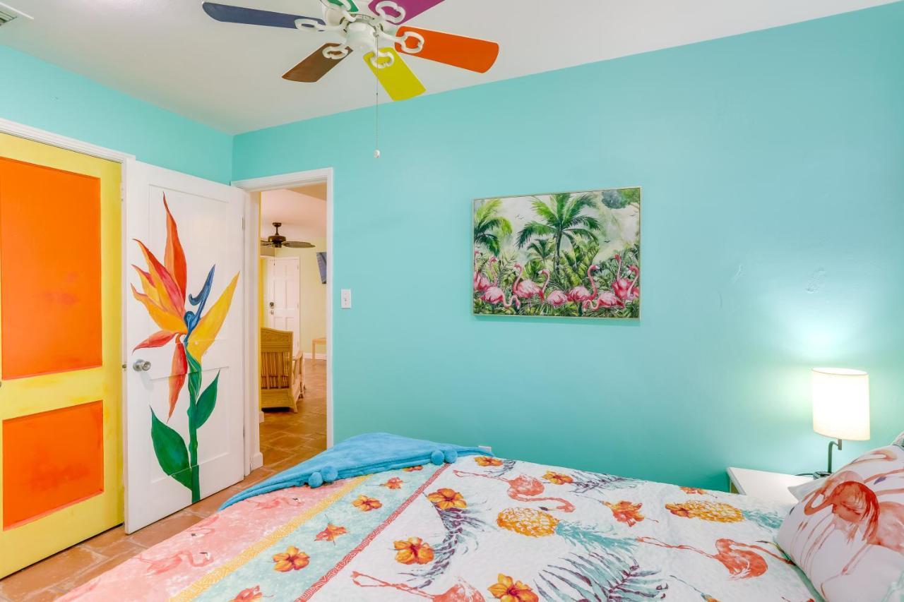 Colorful Gulfport Home Walk To The Art District! St. Petersburg Exterior photo