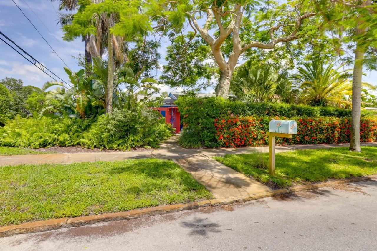 Colorful Gulfport Home Walk To The Art District! St. Petersburg Exterior photo
